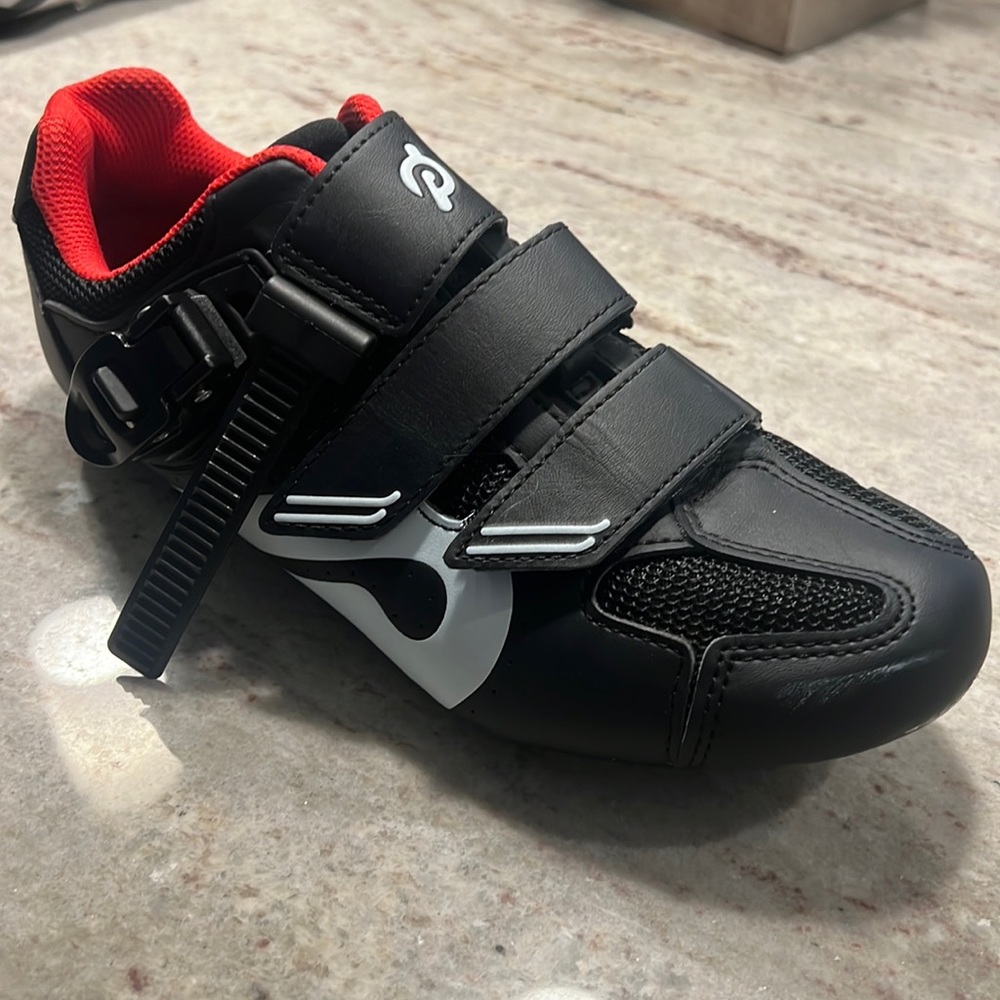 Peloton Cycling Shoes Womens Size 39